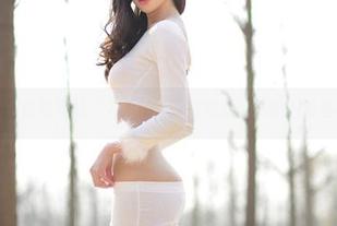 你见过全套写真能“人工操作”得如此自然吗？爱丝真强。