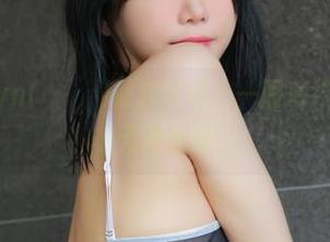 Addielyn(에디린)最新透明，一面薄纱，仿佛说着无声的话。