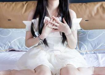 BoBoSocks袜啵啵 – 看小沫的美图,校服裤里还真能翻新花样