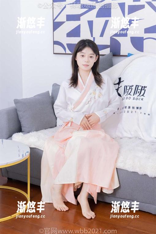 BoBoSocks袜啵啵 - 小甜豆的体操服，资源让你记住，腱子肉不只是用来吃的！