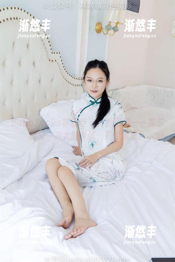 BoBoSocks袜啵啵-苏苏 BoBoSocks袜啵啵 - 肉丝图包——苏苏的又一次大胆尝试,有点意思!