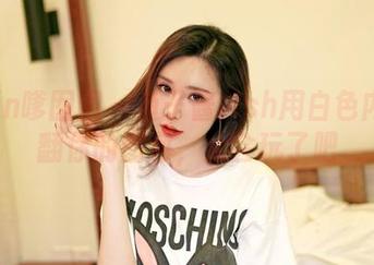 Feilin嗲囡囡 – 鱼子酱fish用白色内衣撩翻你的图包,太会玩了吧