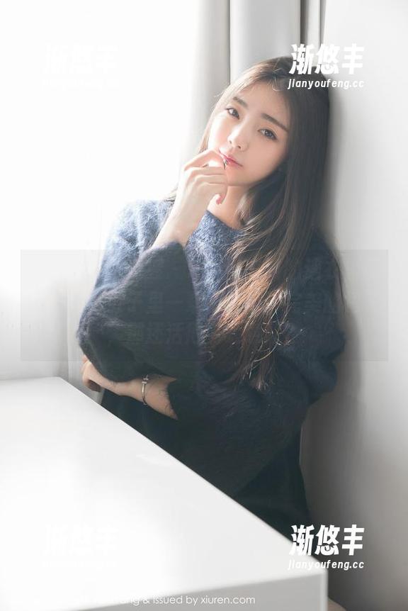 HuaYang花漾-Abby李雅 HuaYang花漾 - Abby李雅的连衣裙图包:如果肚子里一辈子装不下完美的裙子,那还活得有啥意思?