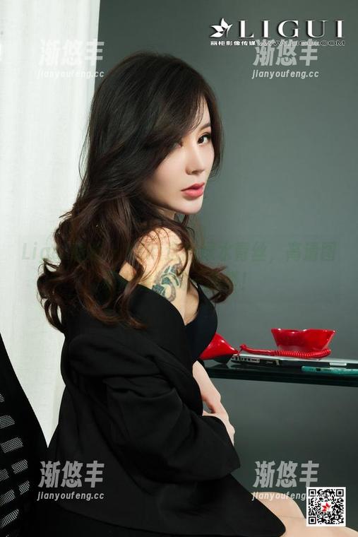 Ligui丽柜 - Kiki这招绿水青丝，高清图集中看得我一脸懵！