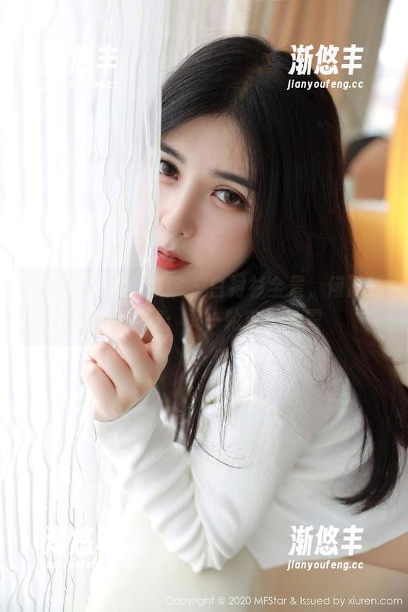 MFStar模范学院 - 白衬衫全景，何嘉颖的原图集：又一轮审美地震
