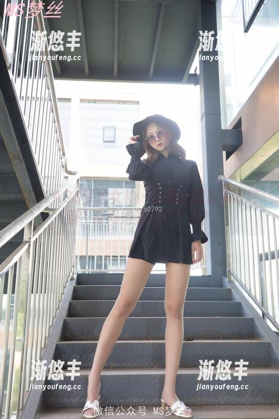 MSLASS梦丝女神 - 瑶瑶的图册有啥特别？课间她到底干了啥？