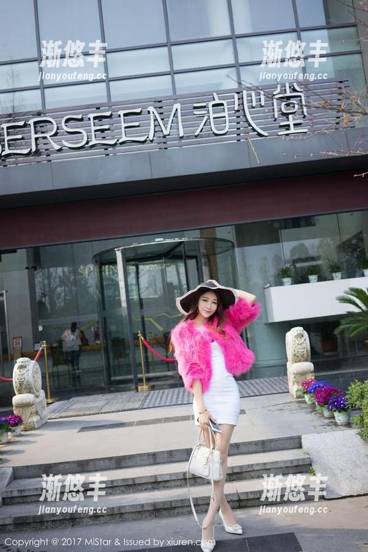 MiStar魅妍社 - 向糯美子Mini的无圣光粉色套图致敬，有哪些意想不到的小细节等着你去发现呢？