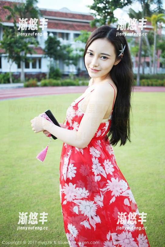 MyGirl美媛馆 - 看绮里嘉Carina有多酷：护士图集，让你离‘医院’只有一键之遥！