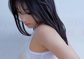 沉浸在Myung Ah的写真集里，LEEHEEEXPRESS–LEBE，颠覆我的身心感官，嗨呀！