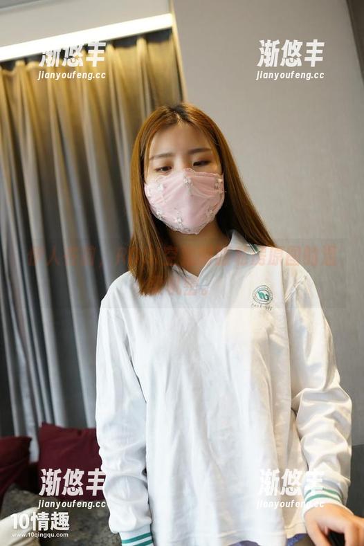 ROSI口罩 伊人在前,ROSI空姐制服私房原图的温柔机密。