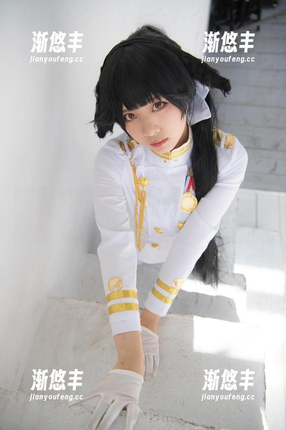 Tomiko(とみこ)的私服自撮，原图分享给你，别让她跑去熬夜追剧了！