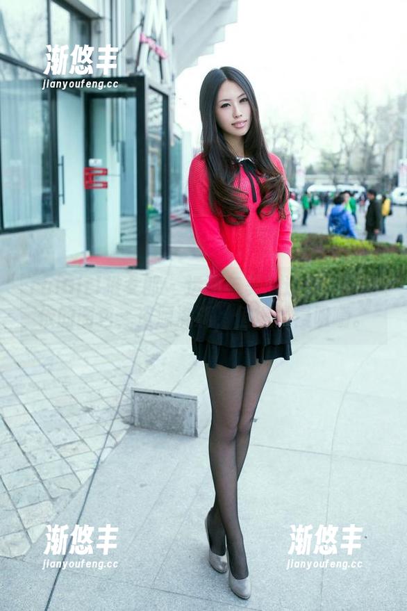 TuiGirl推女郎 - 运动与美的邂逅：赵惟依的图包，资源满满，值得慢慢咀嚼。