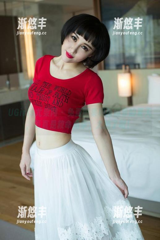 UGirls尤果网-张栩菲 UGirls尤果网 - 免费图集和张栩菲的夏天,简直是救命稻草,太热了吧!