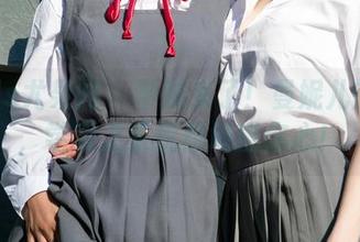 UGirls尤果网 – 学妹来了！曼妮儿的图包，学习之余优雅地撩你心！