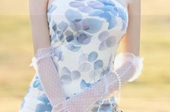 XIAOYU语画界 – 给你看！绯月樱_Cherry的眼镜：一套图能闪瞎你的眼，但千万别睁得太大，怕掉进去！