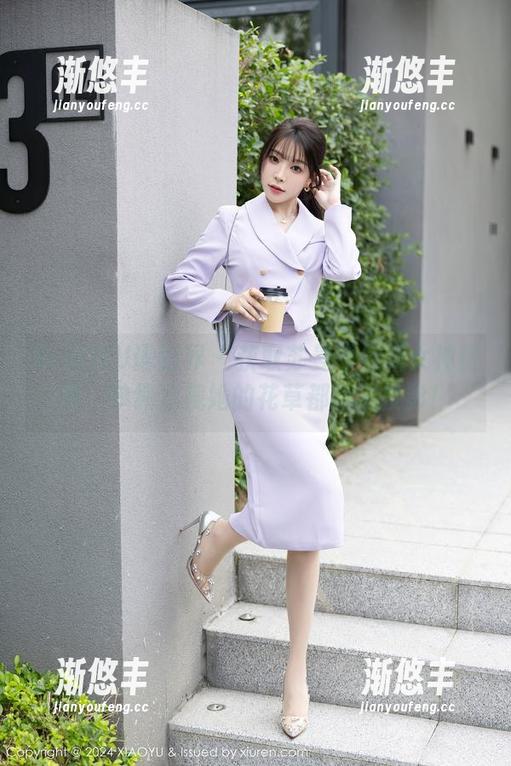XIAOYU语画界 - 获取苏曼兮最新女神资源，单纯直视她的花草都成了投影！