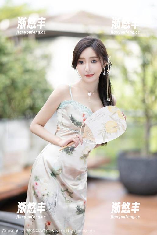 XIAOYU语画界 - 如果你也爱连体衣，金纯一的美图合集绝对会毁掉你的购物预算！都怪她！