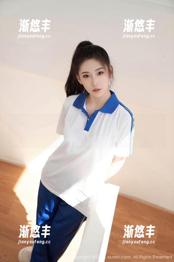 Xiuren秀人网 - 如果‘女孩’有个标准答案，那无疑是娇喘JC的全套写真