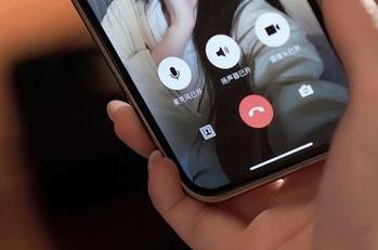 Xiuren秀人网 – 开始欣赏杨晨晨Yome裸足套图，不得不说，分享就像酸奶，越喝越上瘾！