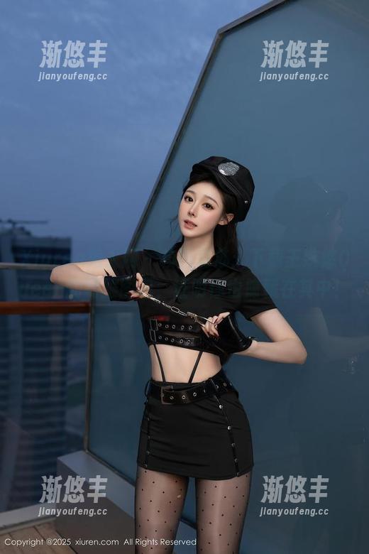 Xiuren秀人网 - 校园复苏：下载王婉悠Queen的制服图包，证明你也隐藏在其中！