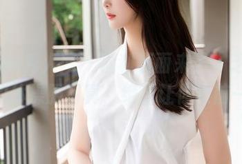Xiuren秀人网 – 福利画面来了,芝芝booty的体操服写真,绝对让你眼前一亮!