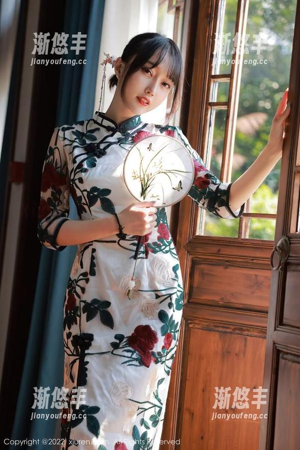 Xiuren秀人网 - 陆萱萱cecillia晒粉色合集，下载之后觉得自己也挺好哦