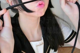 nagisa魔物喵，置身于物置中的女子大生，美图表现得如此游离！