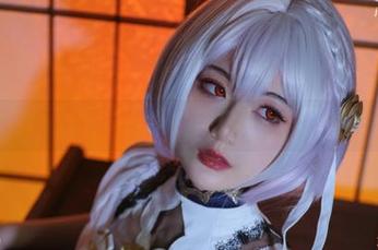 一米八的大梨子的写真精选里，有没有你豁然开朗的黑贞兔女郎？