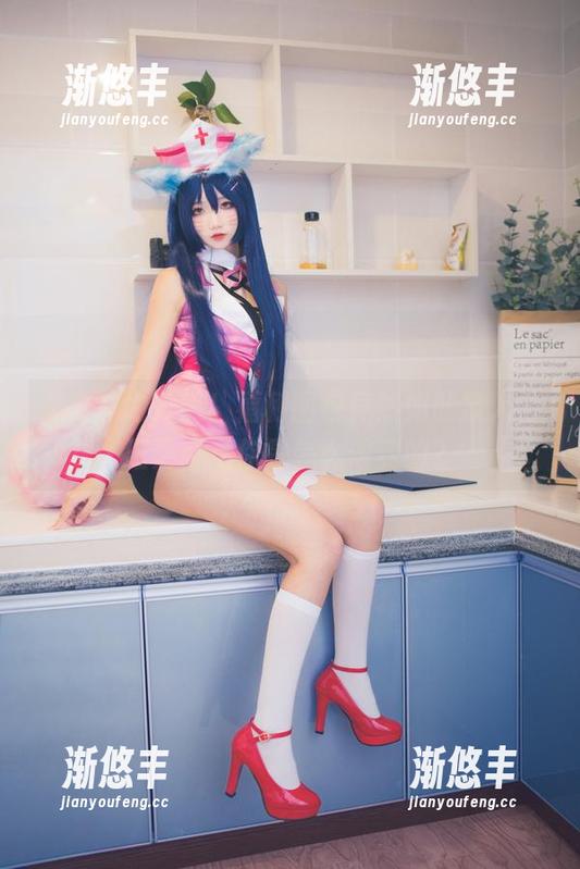 女友威力升级！福利图包竟然如此撩人，五更百鬼你是怎么做到的？