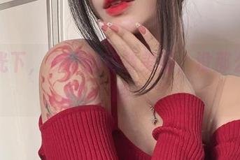 无圣光下，今汐的秘书美图，没那么简单哦