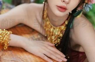 紫皇女的诱惑,当然要看余多多Dudu的精选图片!