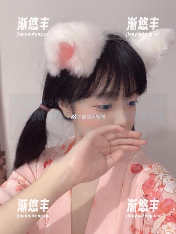 佳佳酱ovo兔女郎的“变态”组合——这么多精致的图片让人迷失，自我面具在哪里呢？