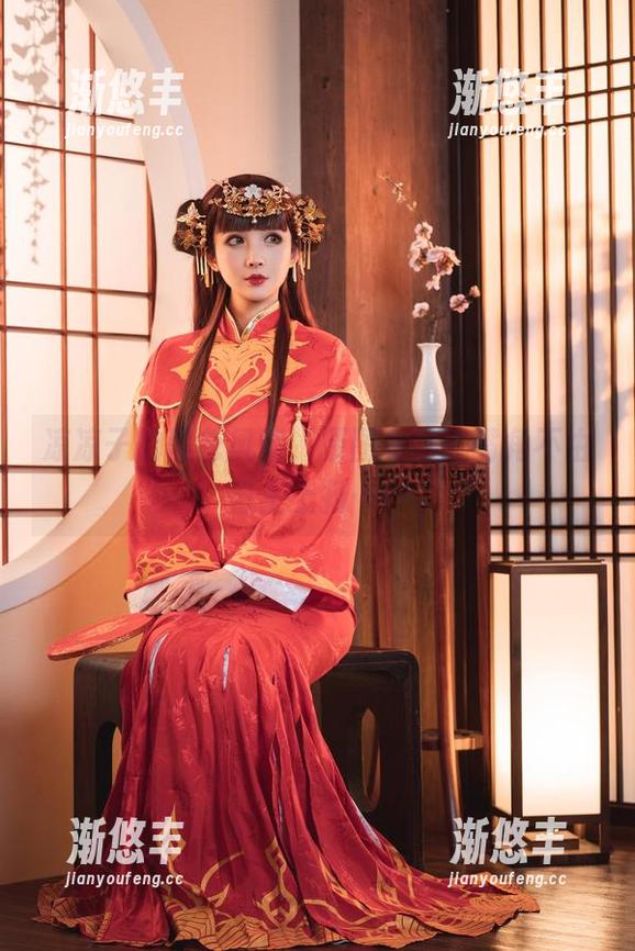 凉凉子 凉凉子的黑色风情,原图看得我嘴角不由自主上扬……