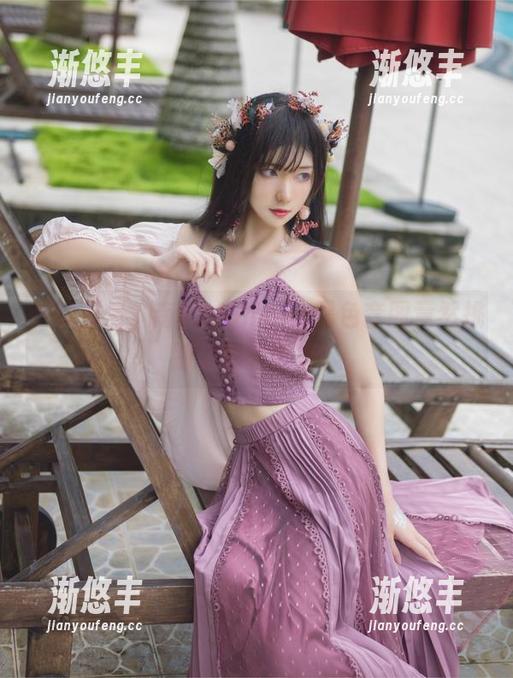 难以置信，南桃Momoko黑色套图竟然挑剔了我的审美！