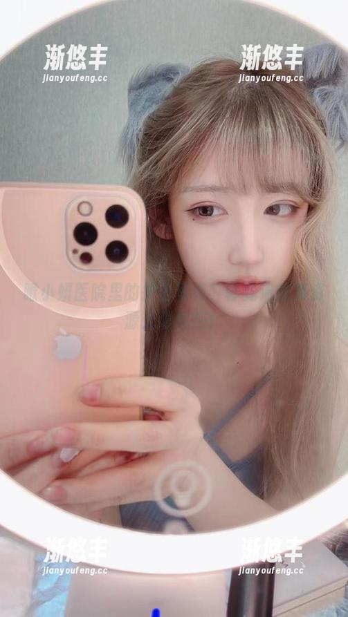 啾小妍医院里的护士写真，秒变治愈系资源无限供应！