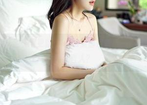 嗲囡囡 – 今天的美图更新：luna张静燕摇身一变，成了兔女郎的代言人？