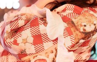 嗲囡囡 – 方子萱竟然能把旗袍穿得如此美丽，图片发出后我只想给个赞！