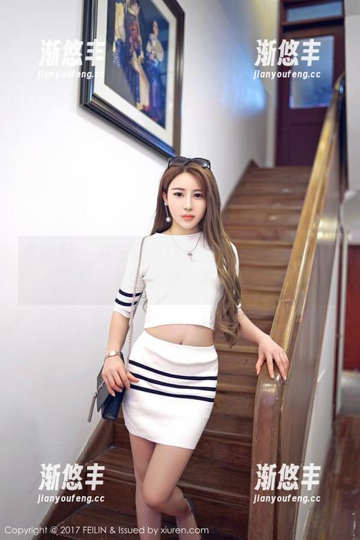 嗲囡囡-赵艺璇 嗲囡囡 - 赵艺璇丝袜精选:各色丝袜和搭配,慢慢欣赏会不会更好?
