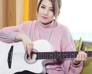 头条女神 – 拯救你的’工作‘心情——李丽莎的免费秘书套图！
