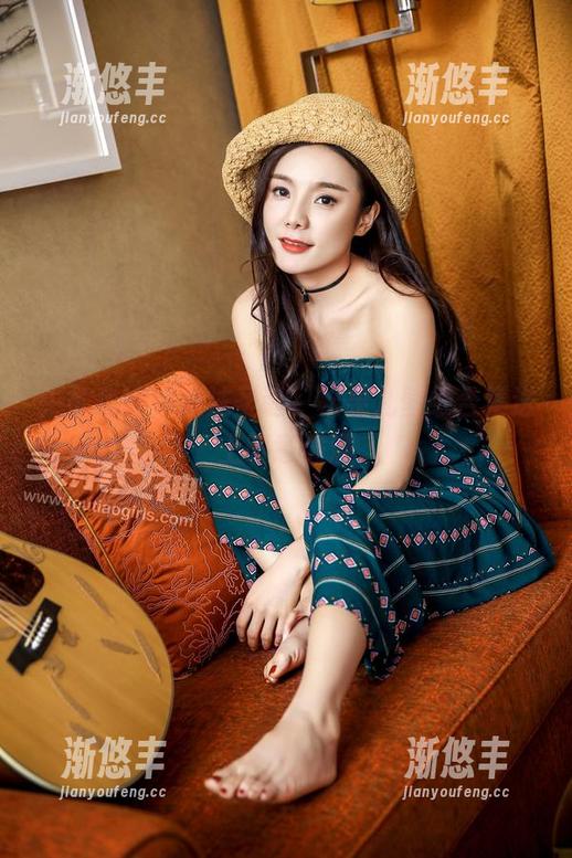 头条女神 - 魔法圣诞，松果儿壁纸合集送上暖意满满
