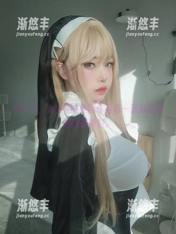 受不了，女主K的校园作品每一张都在撩拨我的神经。