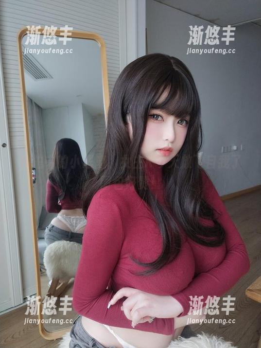 私拍中的小恶魔，女主K今天放飞自我了图包好赞！