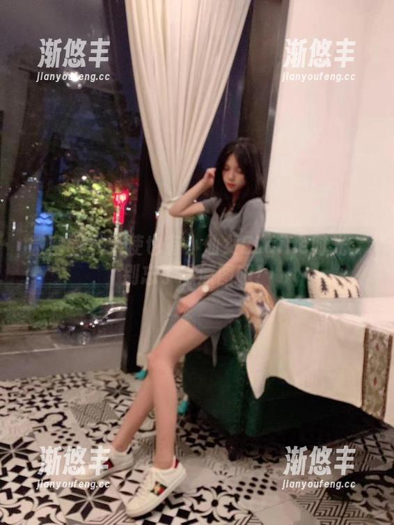 微密圈 - 天使也有小仙女ELaine时光：别忘了瞧原图哦！