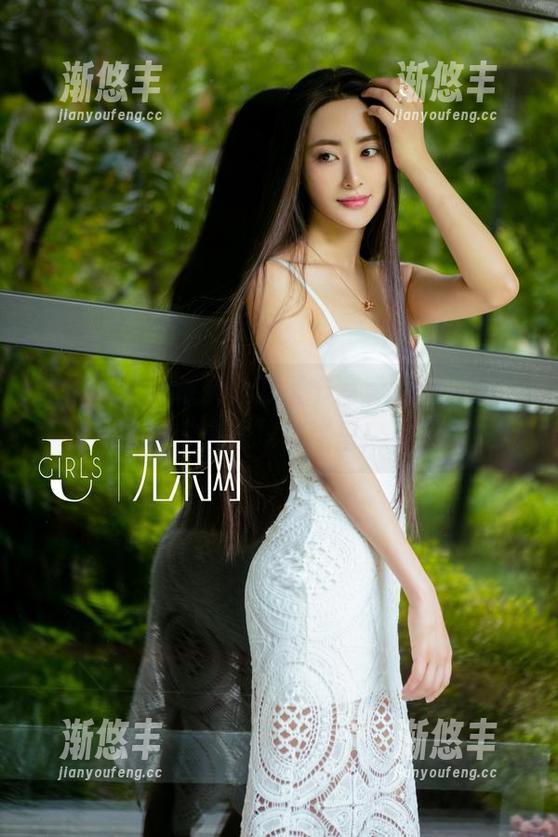 尤果网-娜依灵儿 尤果网 - 娜依灵儿万圣节写真,谜一般的“魔法”在这里!
