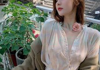 微密圈 – 就是阿朱啊敲响透明之门｜看美图如何打破常规，图包有话要说哦！