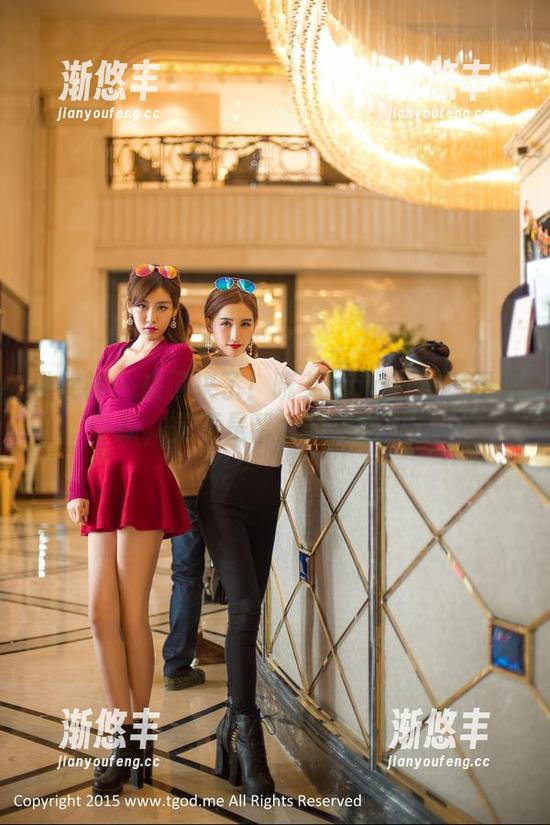 推女神-晓艾fafa 推女神 - 来了来了!晓艾fafa日常套图更新,是不是帮大家治愈了?