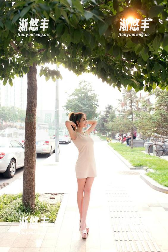 推女郎 - 图片里的松果儿，浴室真是个创意满满的洗礼空间！