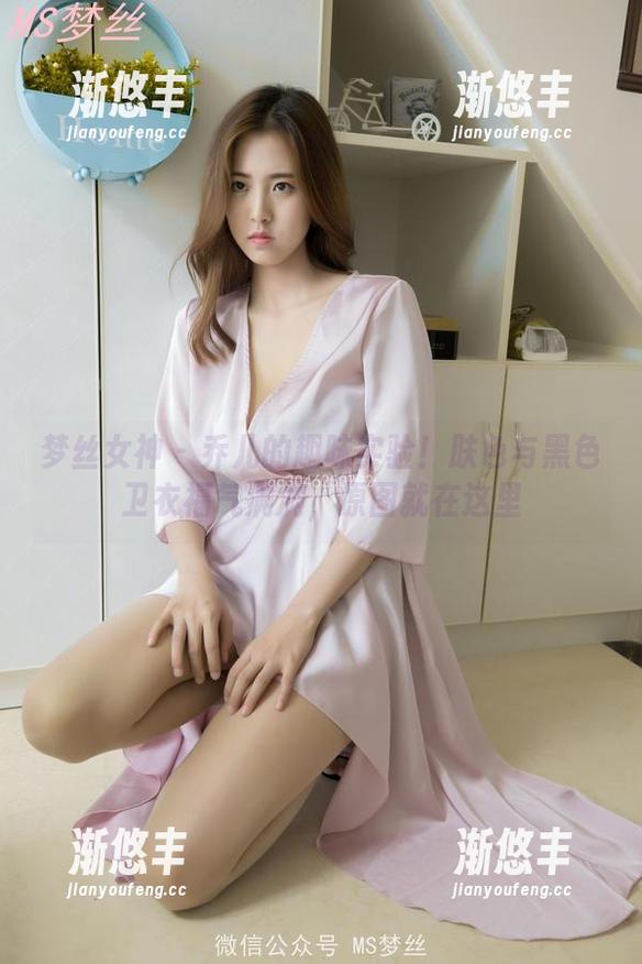 梦丝女神 - 乔儿的趣味实验！肤色与黑色卫衣福气满满，原图就在这里
