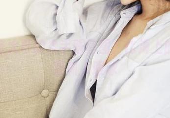 洛丽塔大哥的水手服套图，比海上的风还要抓人眼球