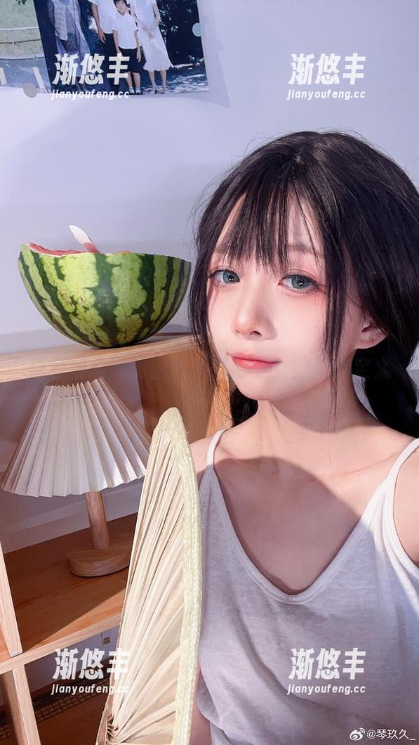清青琴玖 清青琴玖高清图集,打破少女的所有定义